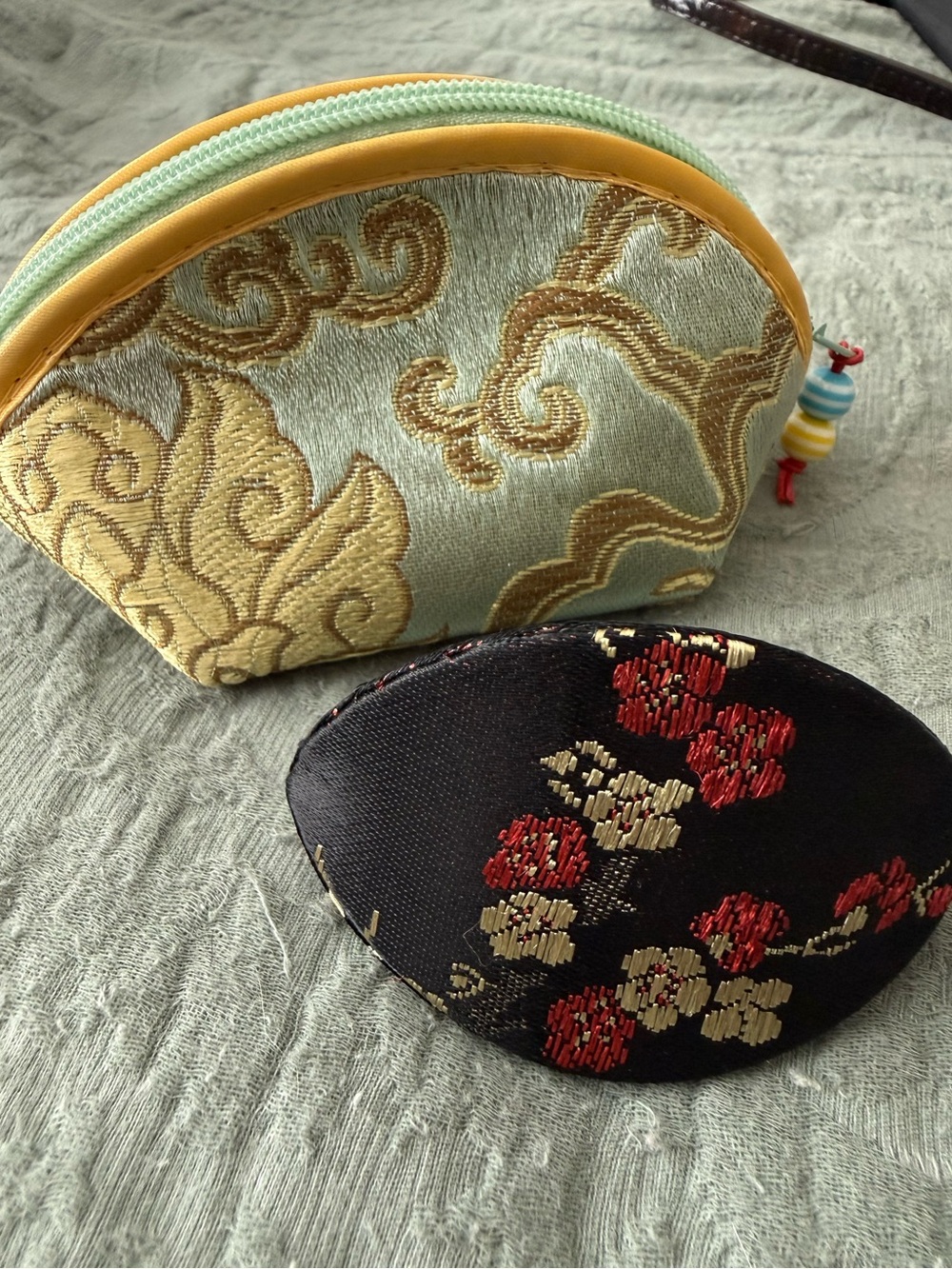 Embroidered Silk Cosmetic Pouch Set - Black & Light Green